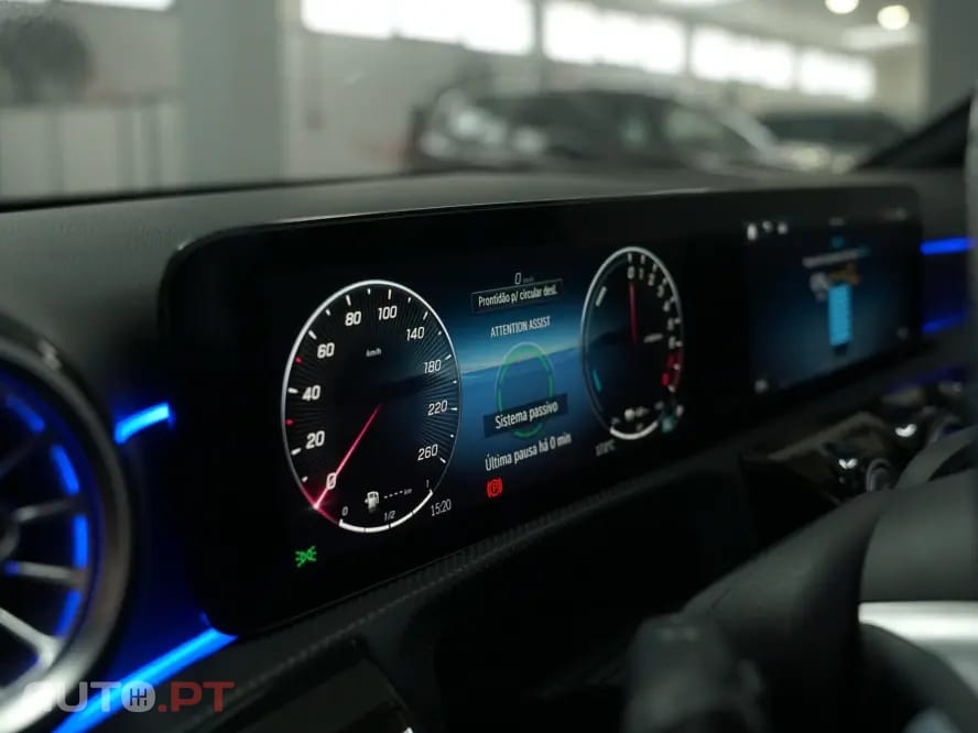 Mercedes-Benz A 250 e