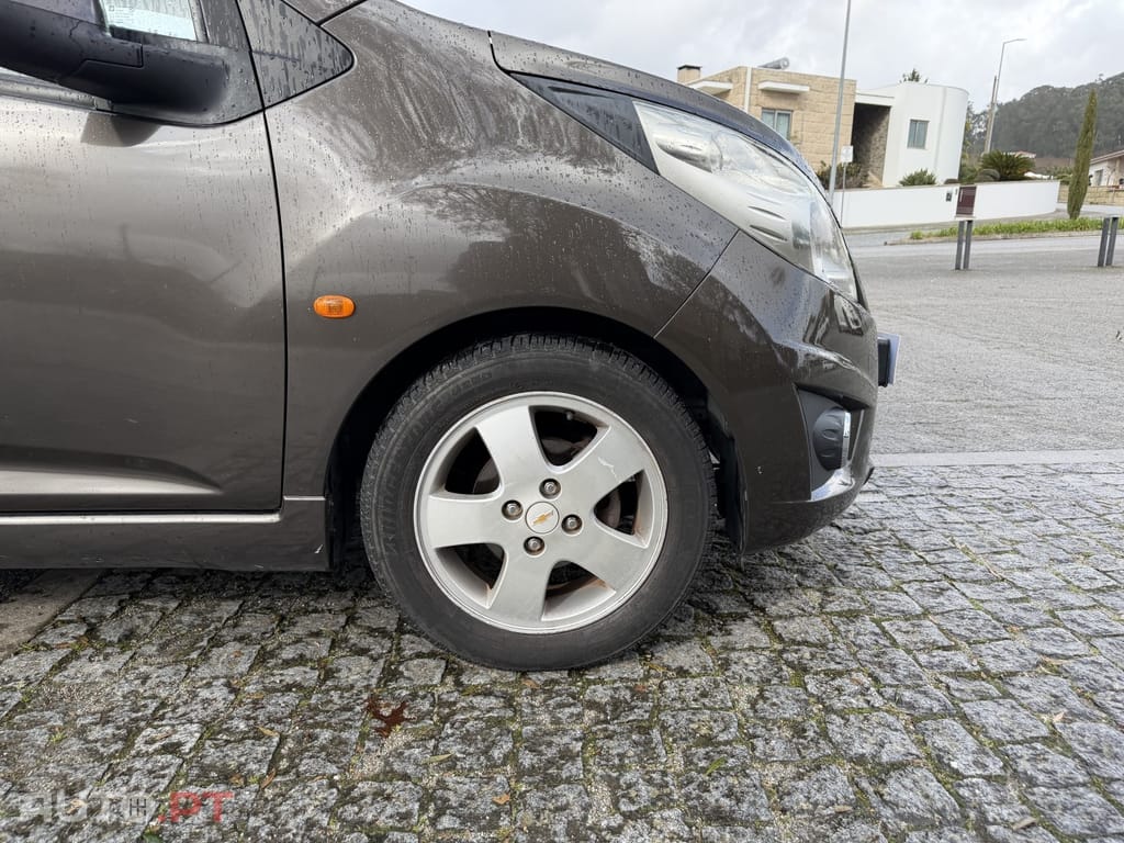 Chevrolet Spark 1.2 LT