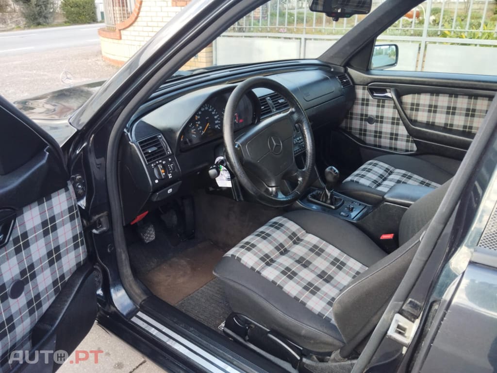 Mercedes-Benz C 250 TURBODIESEL