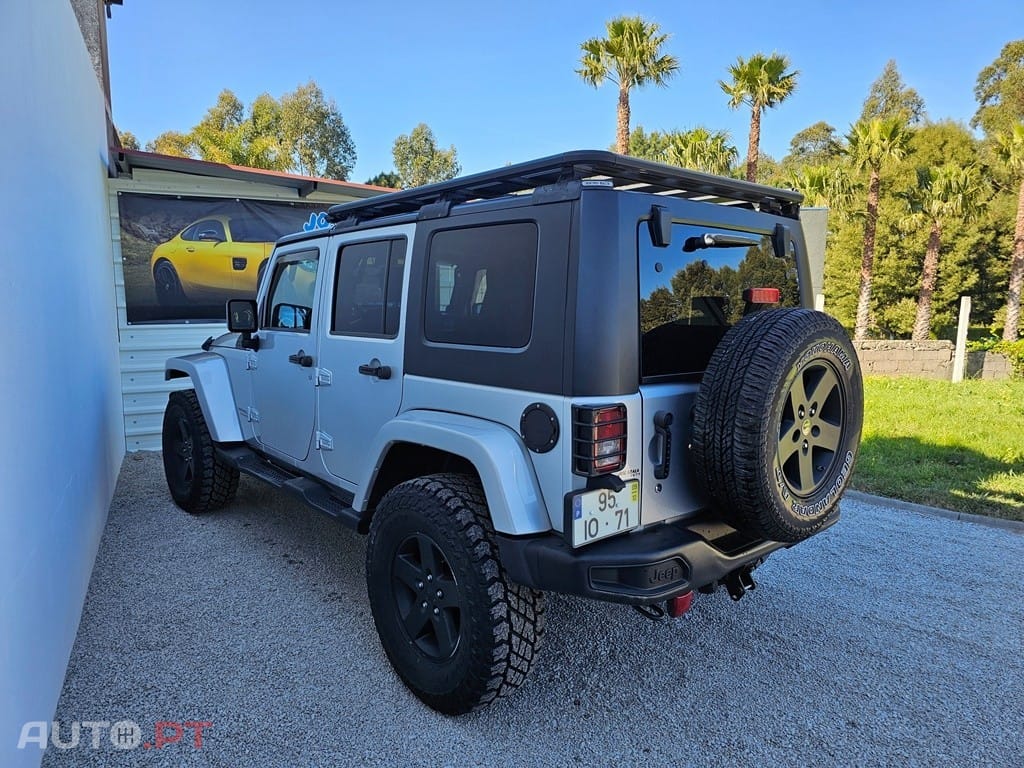 Jeep Wrangler 2.8 CRD ATX Sahara Limited