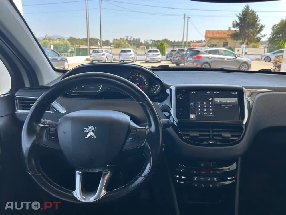 Peugeot 208 1.2 PureTech Allure