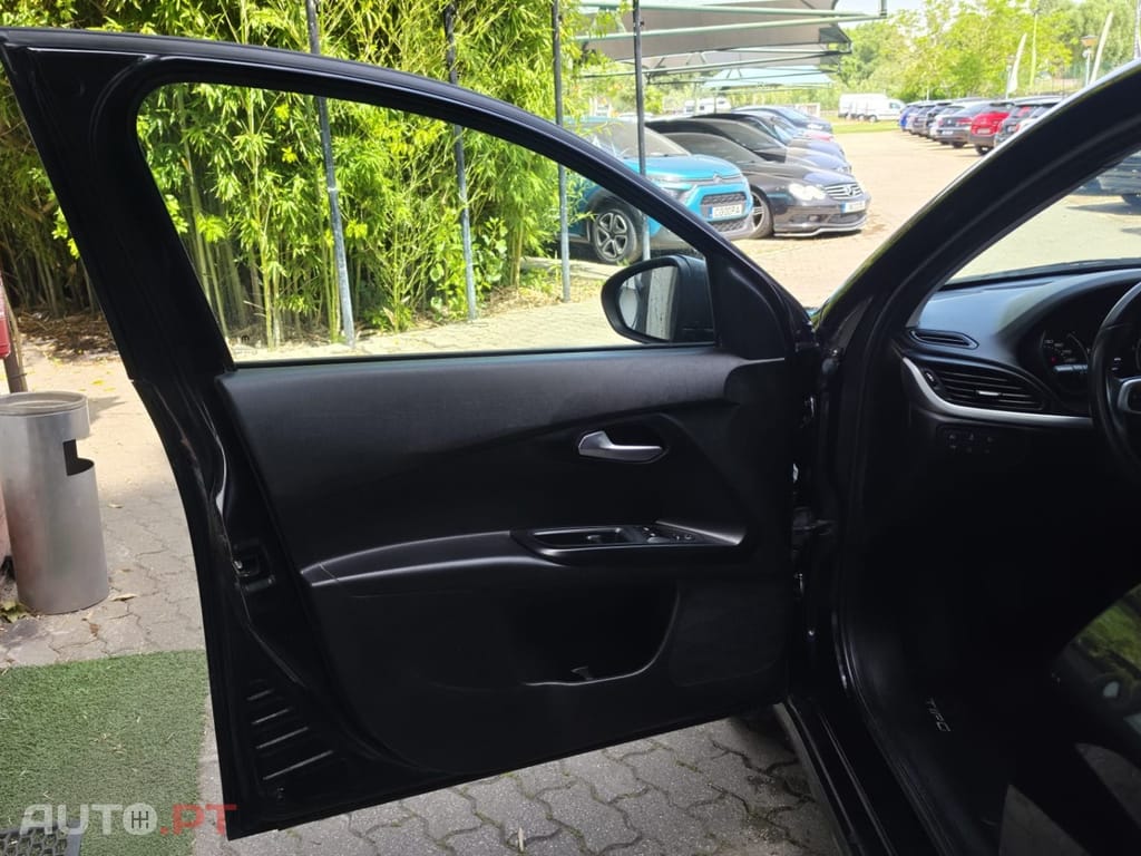 Fiat Tipo 1.3 M-Jet Easy