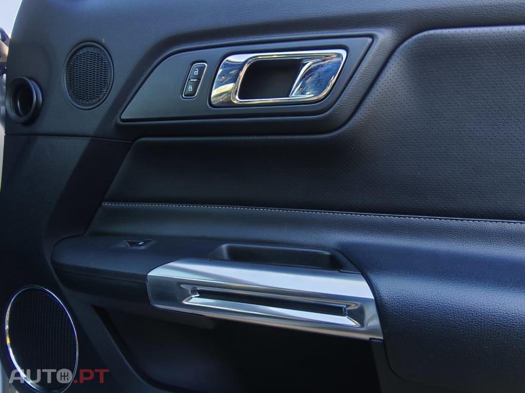 Ford Mustang 2.3i EcoBoost Aut.