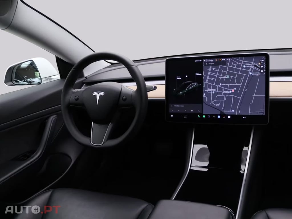 Tesla Model 3 Standard I.V.A DEDUTÍVEL 