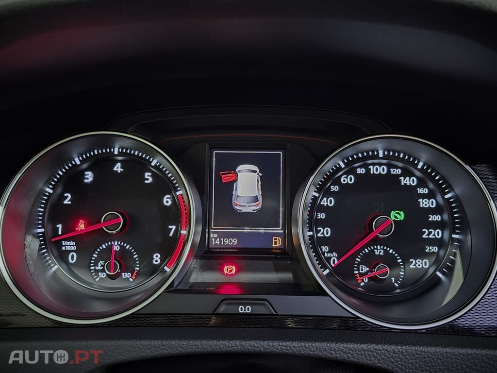 Volkswagen Golf GTI Performance BlueMotion DSG