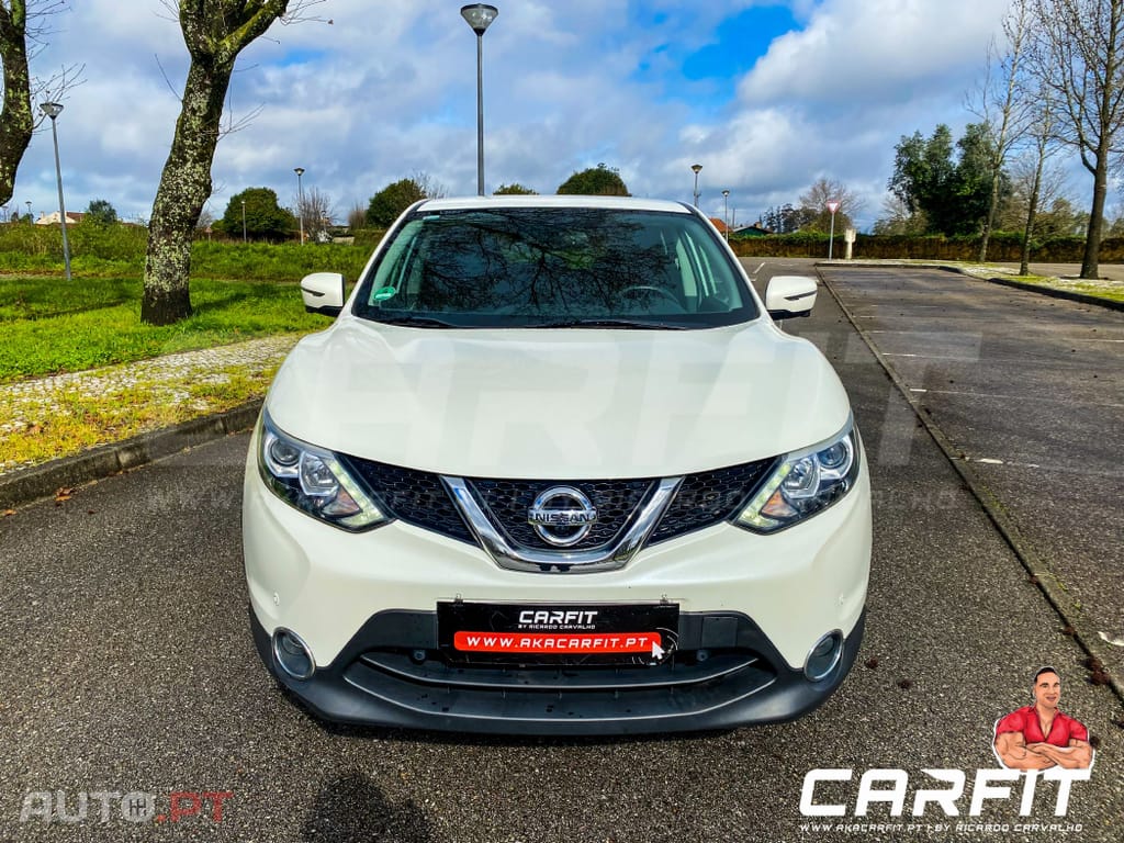 Nissan Qashqai 1.2 DIG-T N-Connecta RS+PS 18 Xtronic