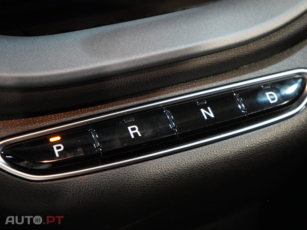 Fiat 500e Berlina Série 4 42 kWh (Red)