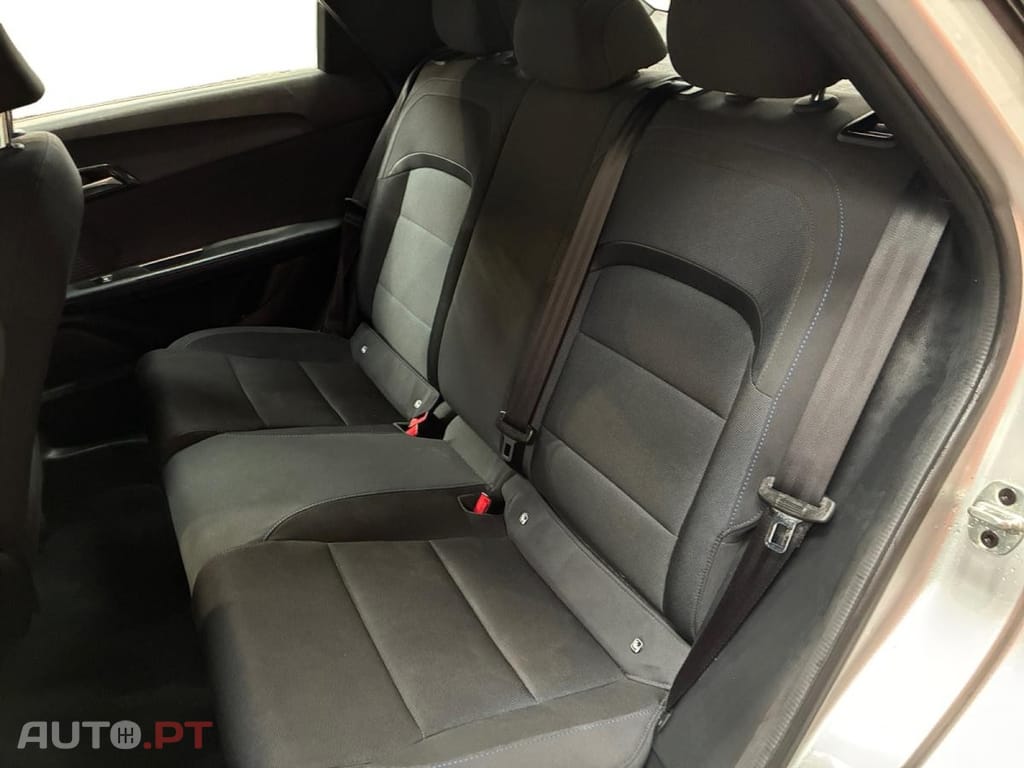 MG MG4 51 kWh Standard