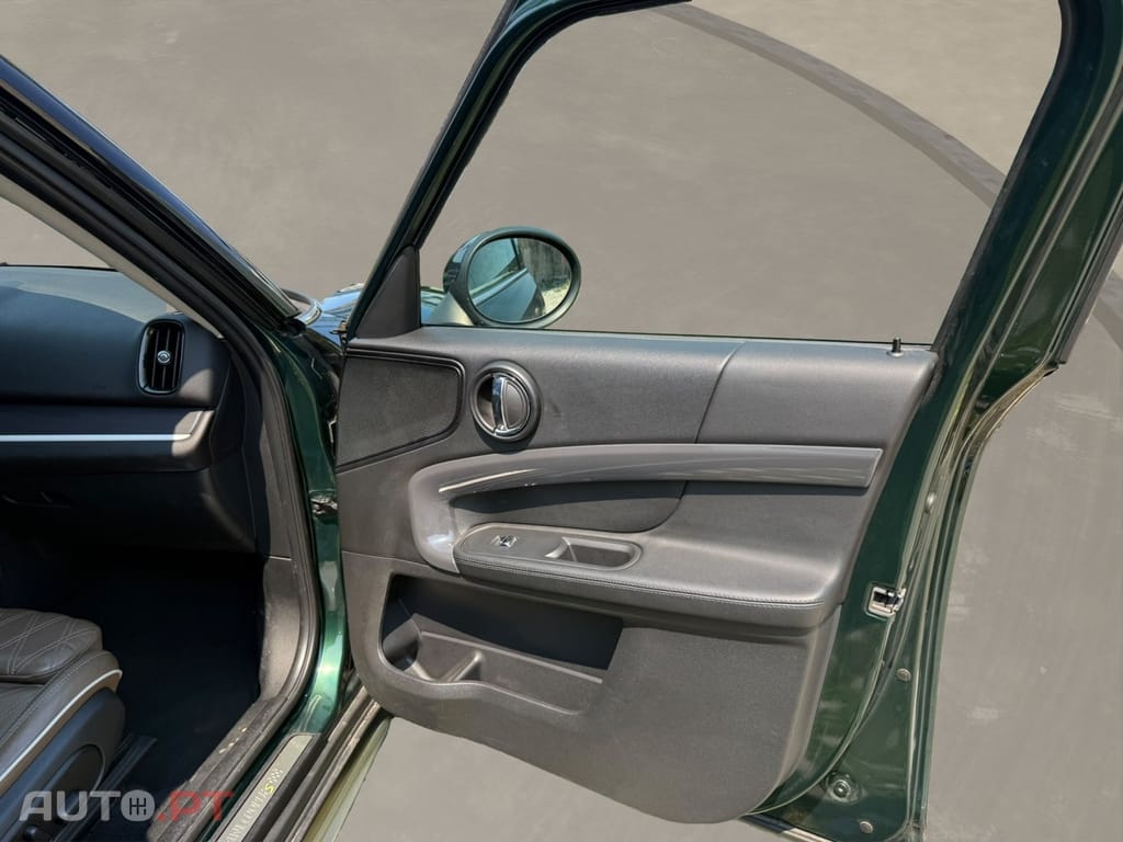 MINI Countryman Cooper SE ALL4 Auto