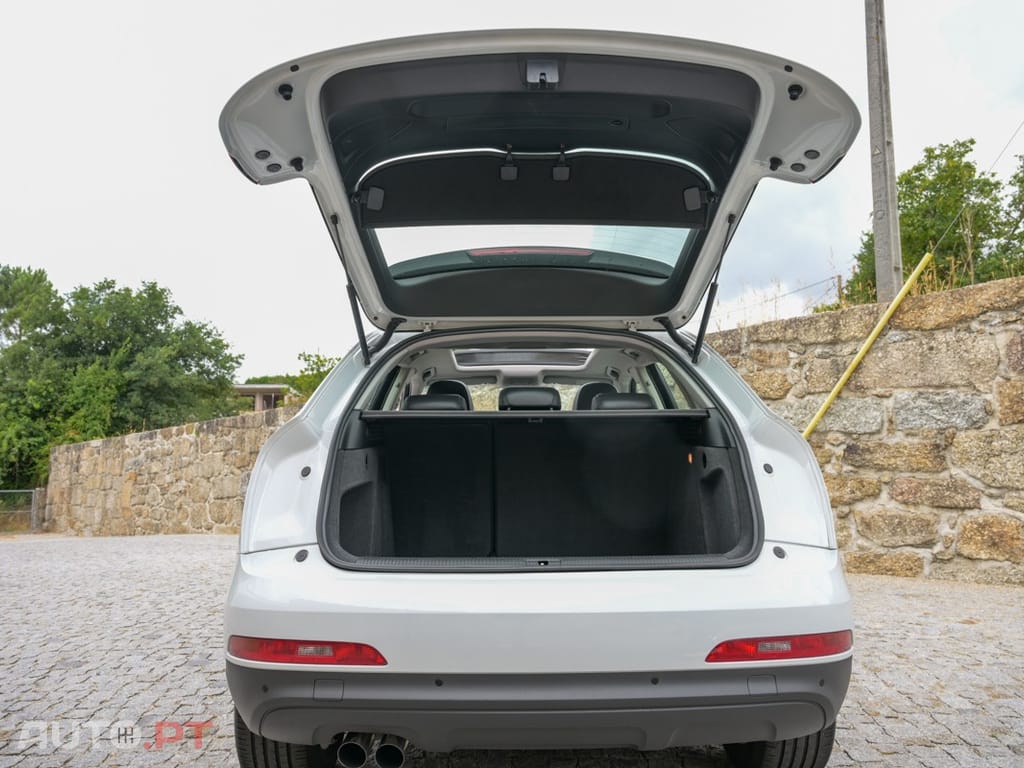 Audi Q3 2.0 TDi Attraction