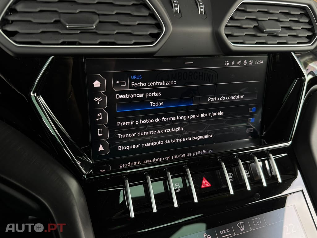 Lamborghini Urus 4.0 V8