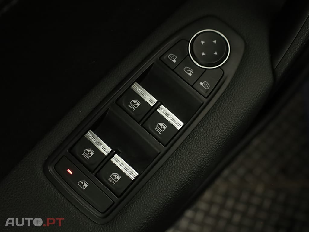 Renault Captur Captur 1.0 TCe Techno Bi-Fuel