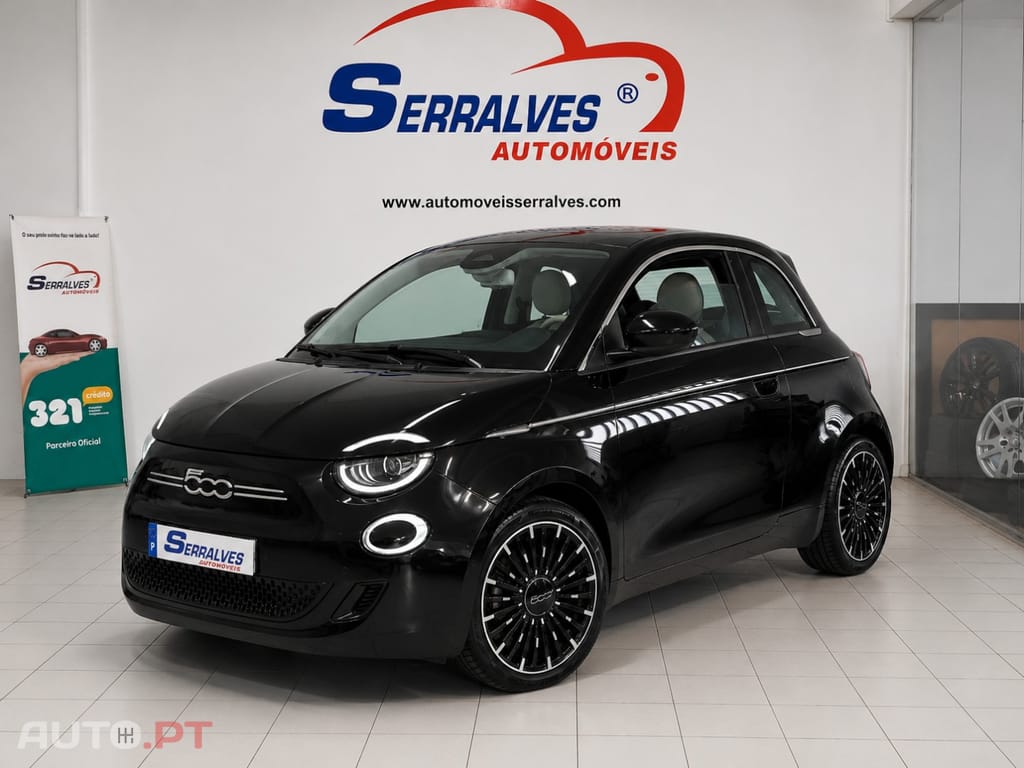 Fiat 500e La Prima
