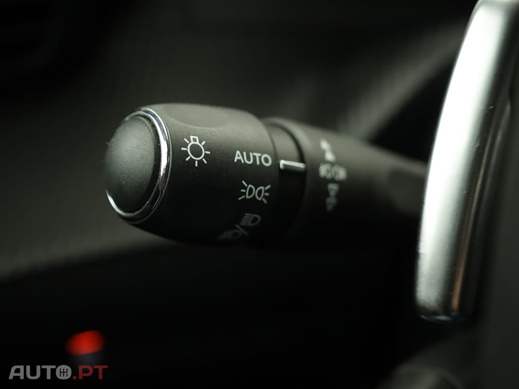 Peugeot 2008 2008 1.2 PureTech GT EAT8
