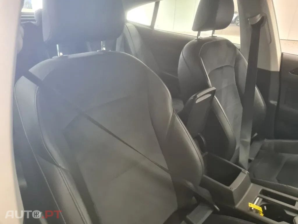 Volkswagen Arteon 2.0 TDI Elegance DSG