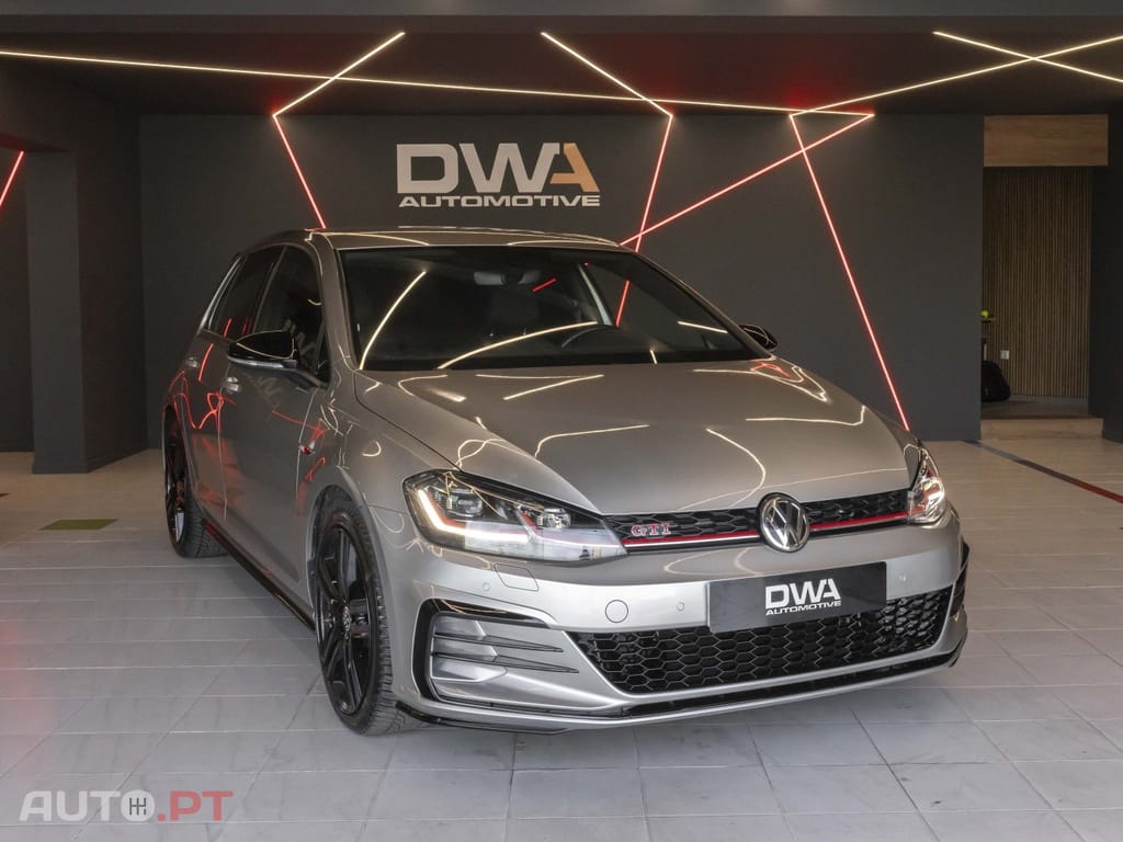 Volkswagen Golf 2.0 TSi GTi DSG Performance