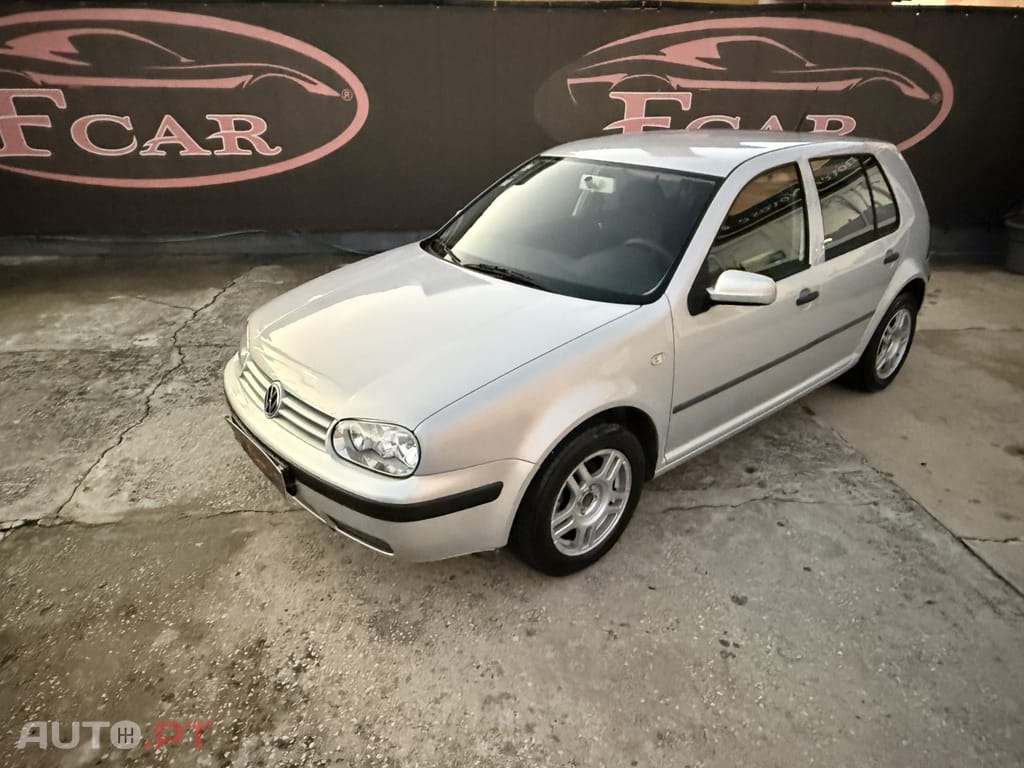 Volkswagen Golf 1.4 FSi Confortline