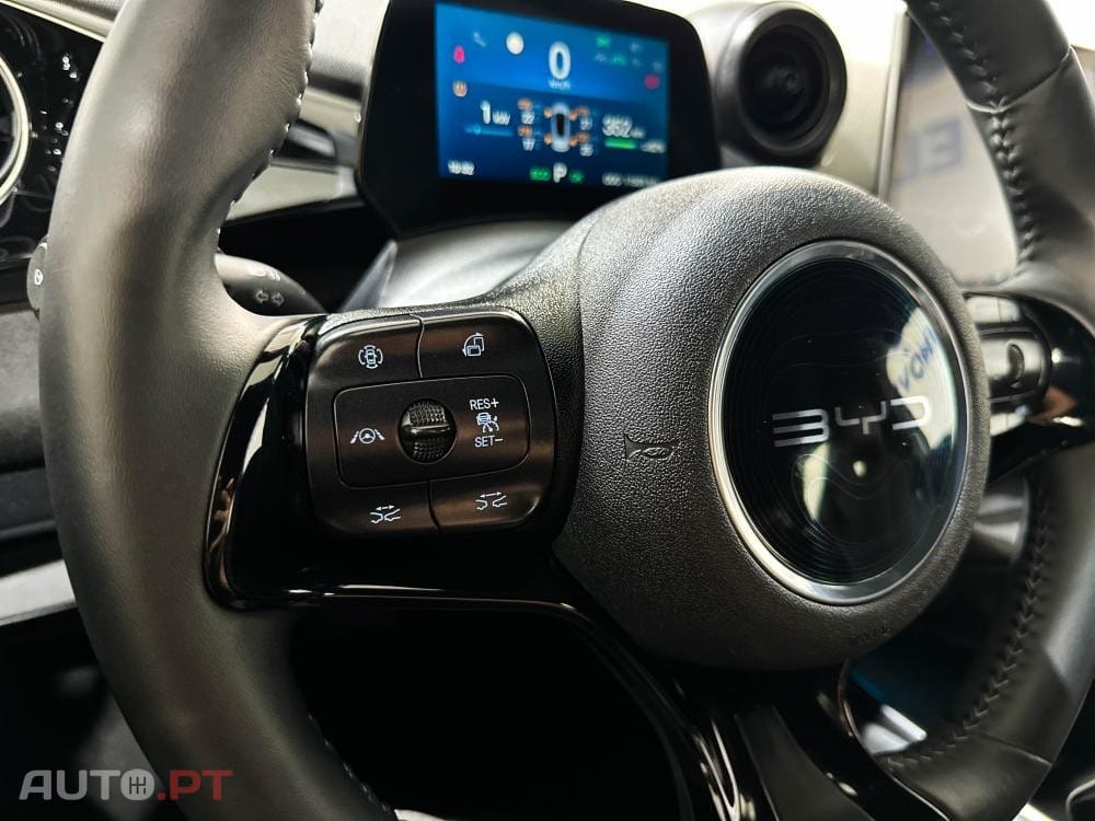 BYD Dolphin 60.4 kWh Design