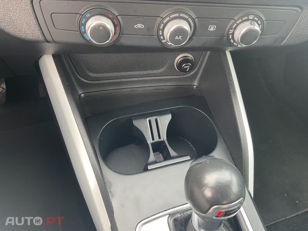 Audi Q2 1.6 TDI Design S tronic