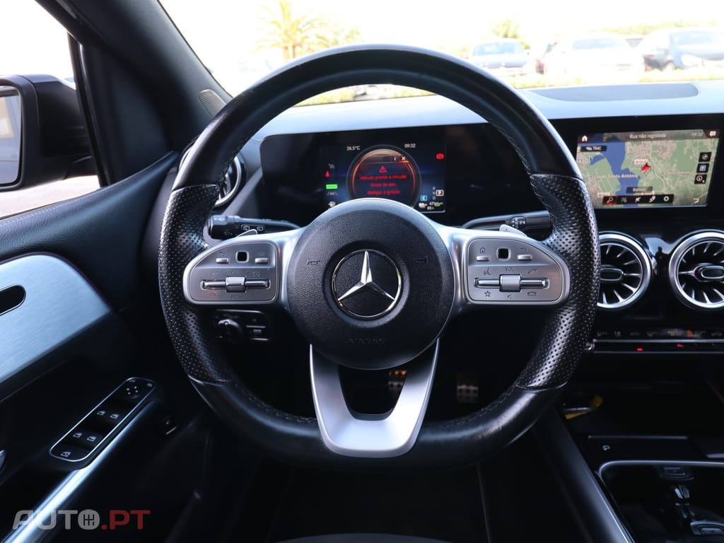 Mercedes-Benz B 250 e AMG Line