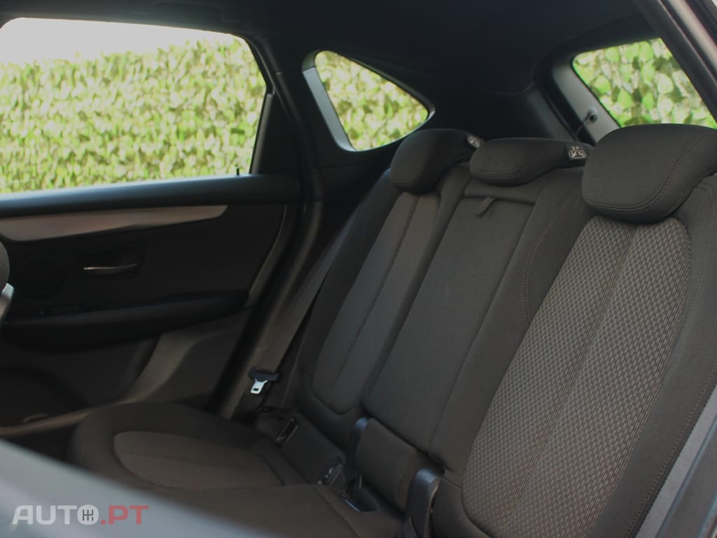 BMW 216 d Advantage Auto