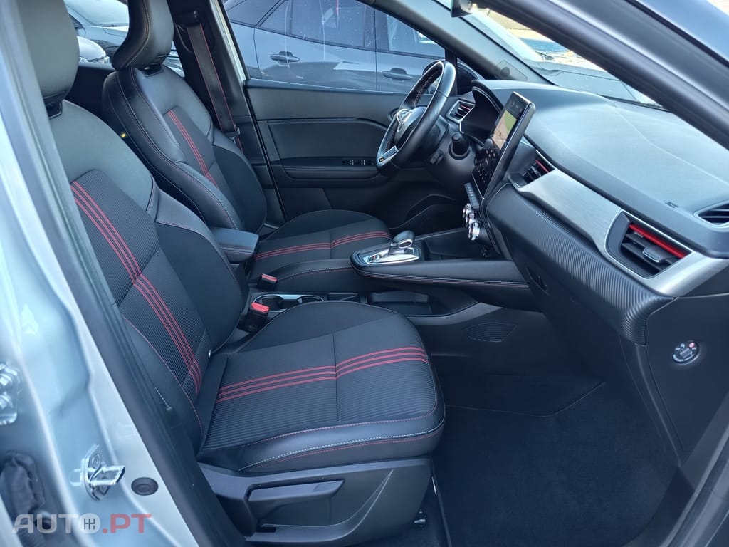 Renault Captur 1.6 E-Tech Plug-In RS Line