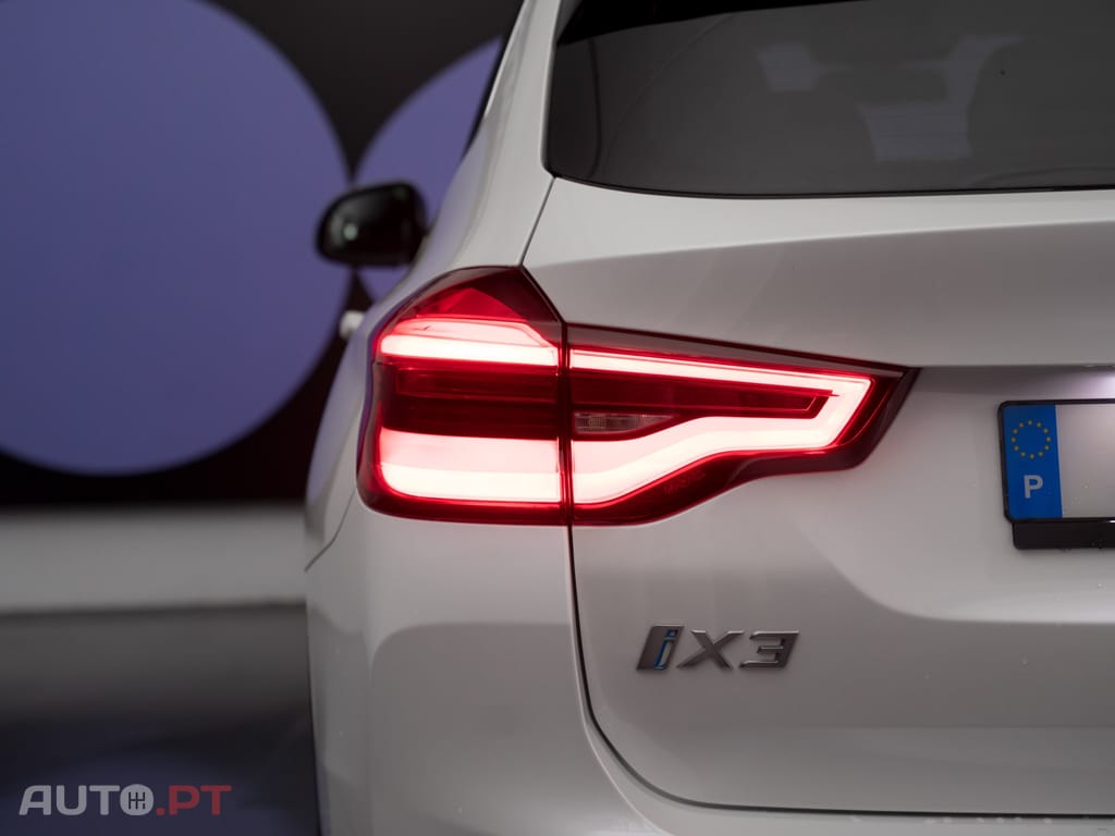BMW iX3 Inspiring