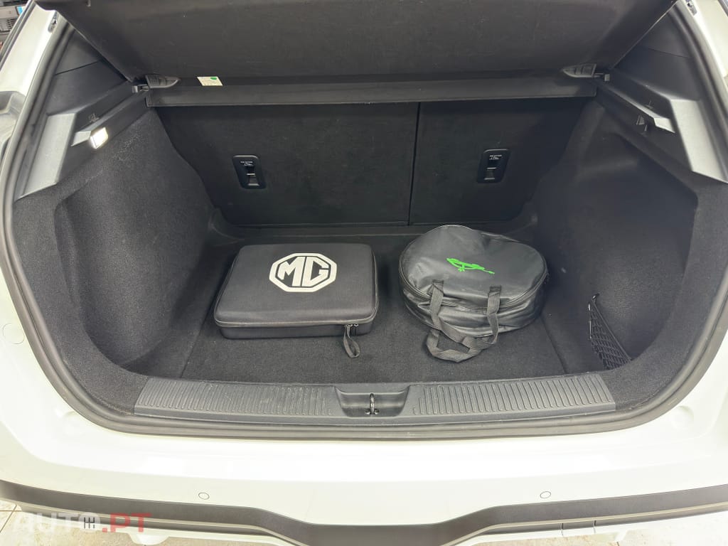 MG MG4 51 kWh Standard