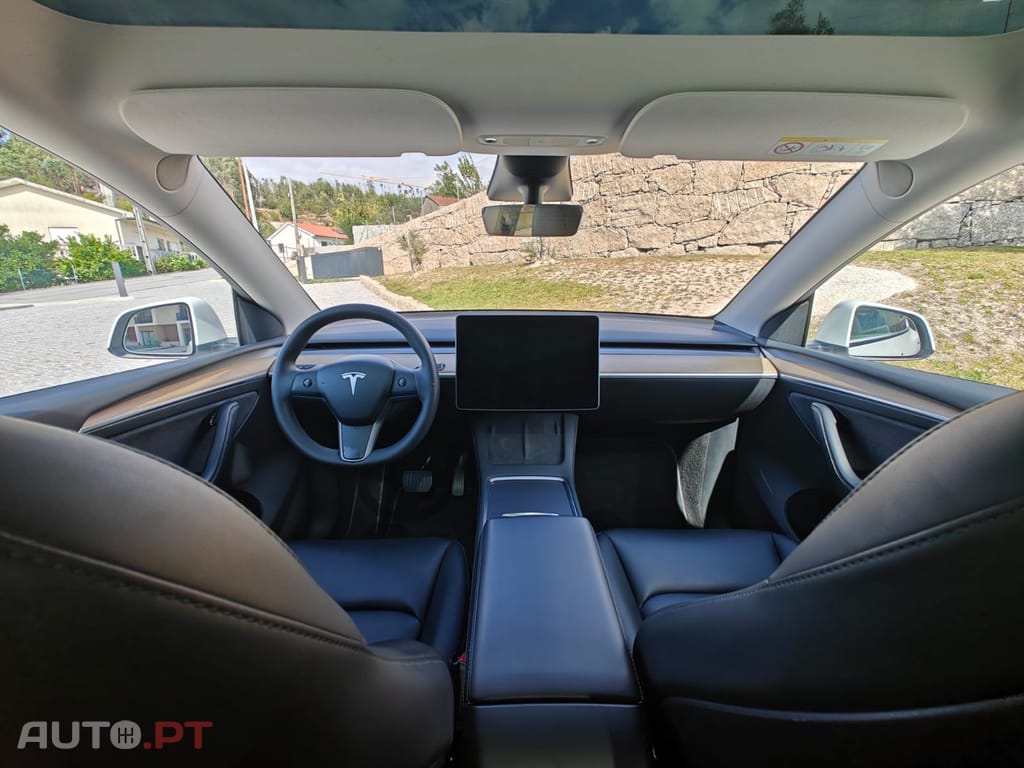 Tesla Model Y Long Range Dual Motor