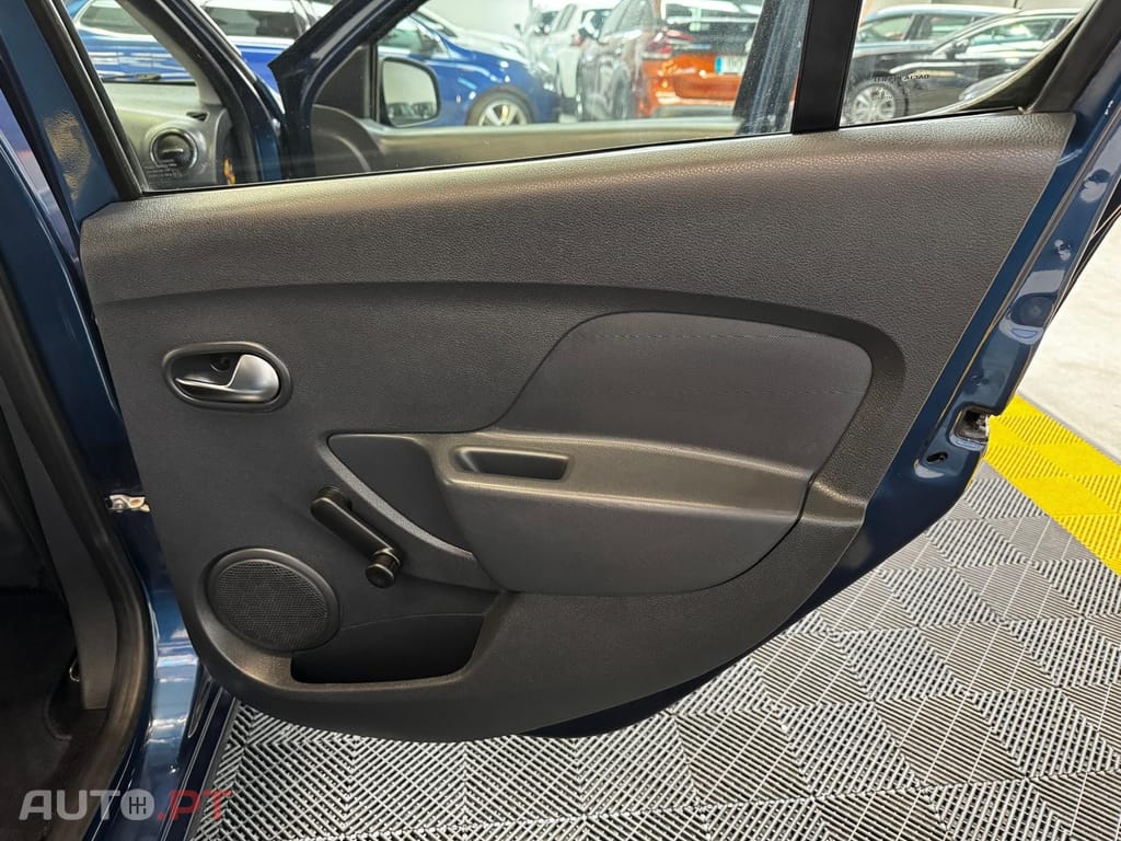 Dacia Sandero 1.0 SCe Essential