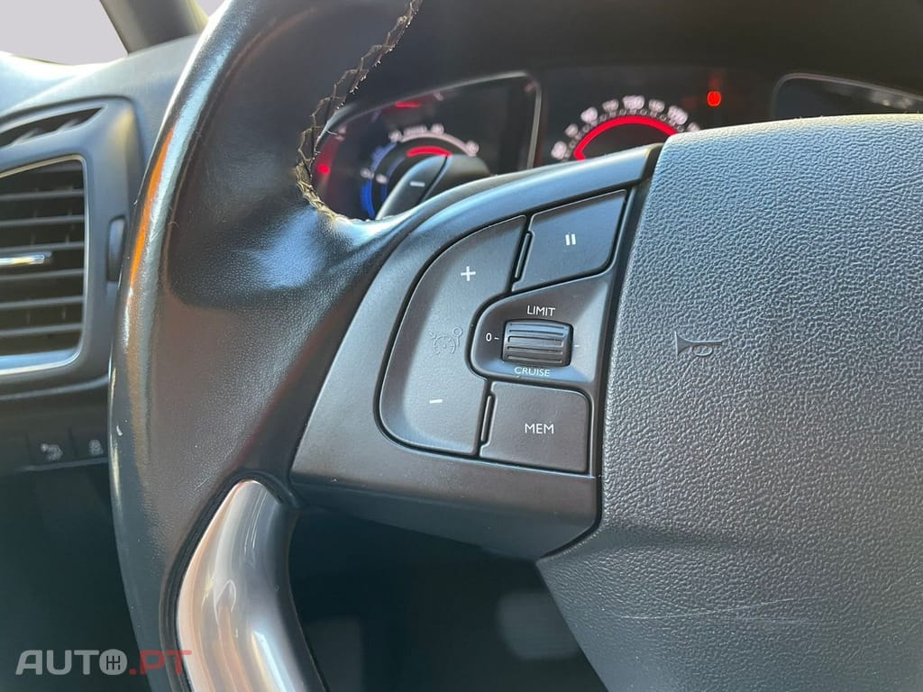 Citroen DS5 2.0 HDi Hybrid4 Business Class