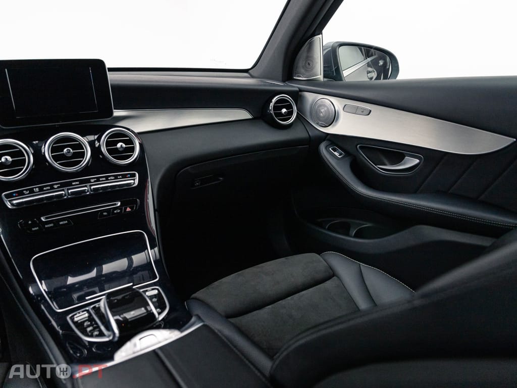 Mercedes-Benz GLC 220 d 4Matic 9G-TRONIC AMG Line