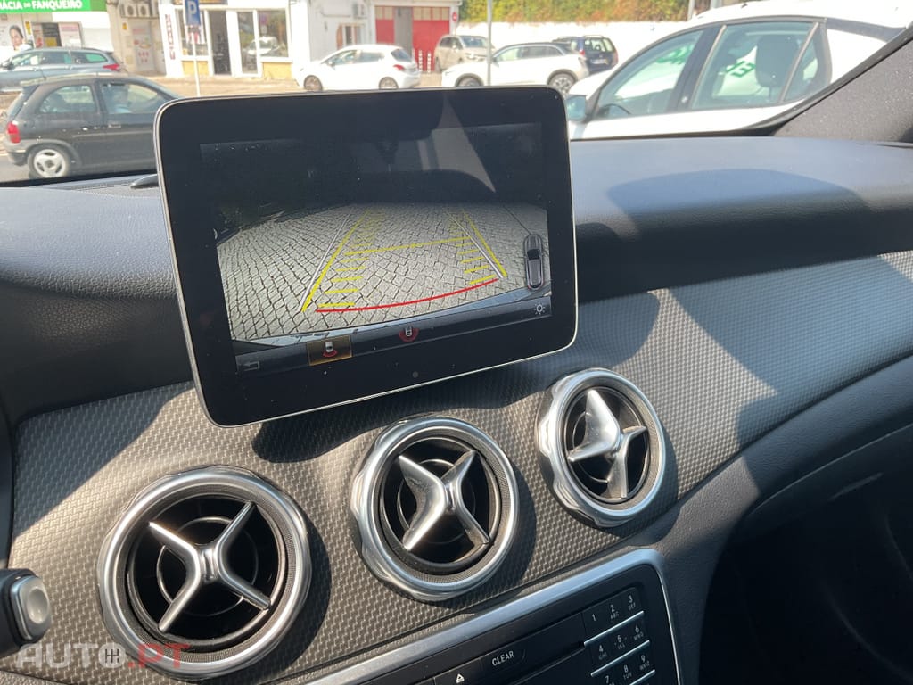 Mercedes-Benz GLA 180 d Style Aut.