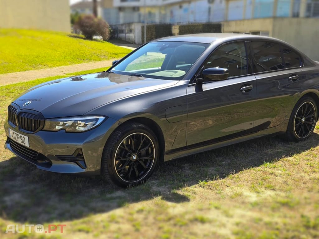 BMW 330 e