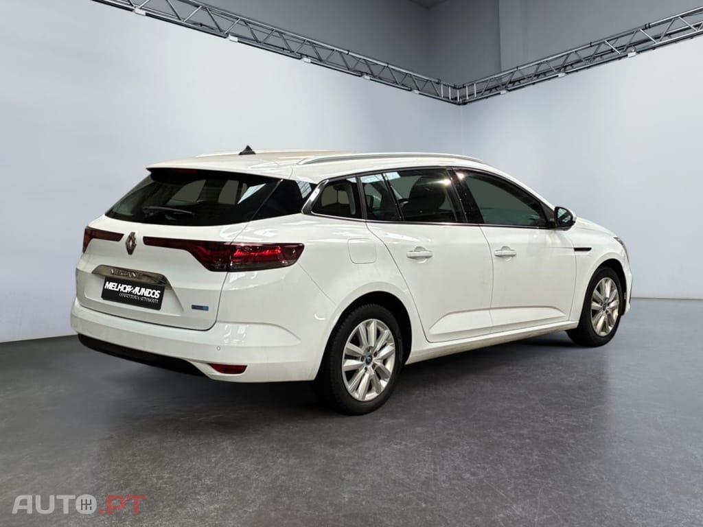 Renault Mégane Sport Tourer E-Tech Plug-in Business