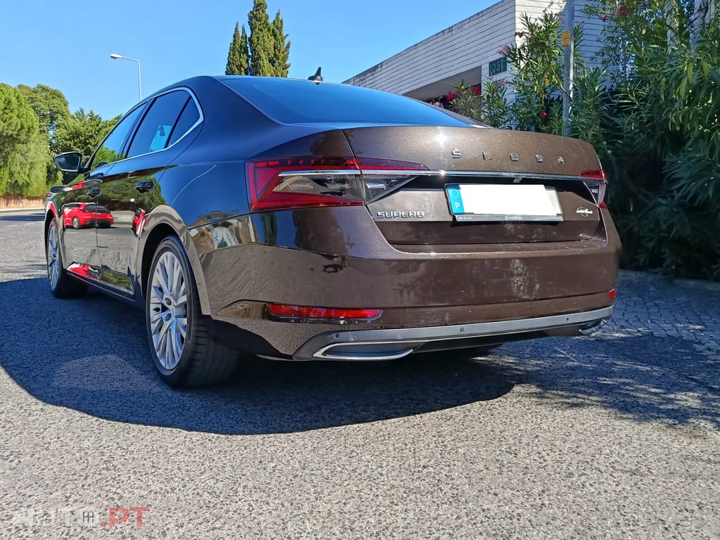 Skoda Superb L&K 2.0 TDI 200 CV DSG
