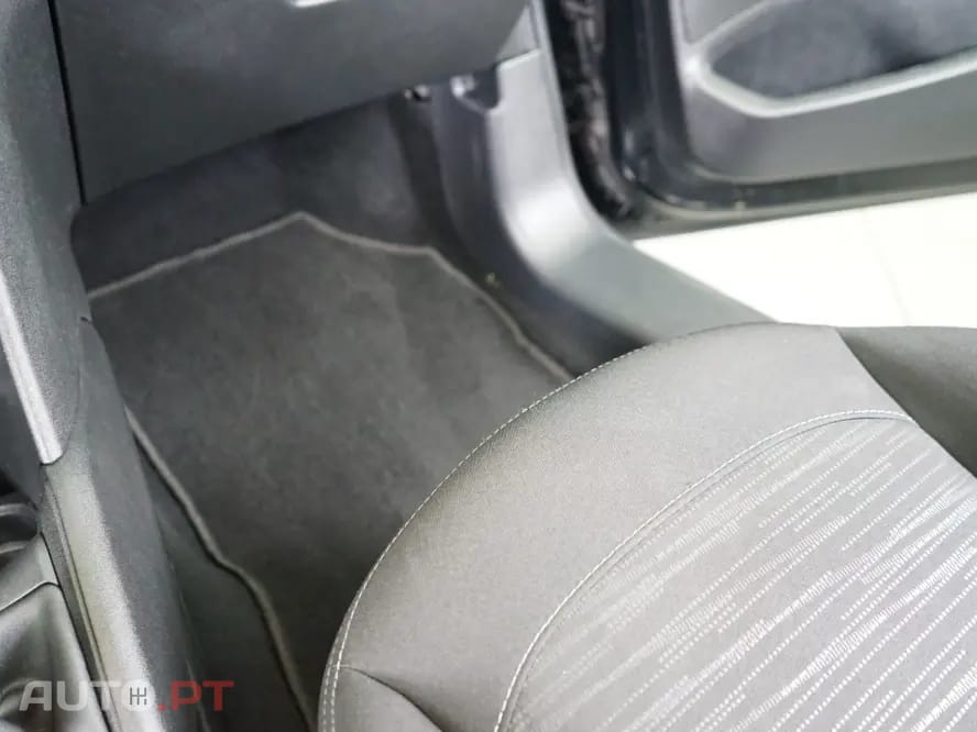 Peugeot 208 1.2 PureTech Allure