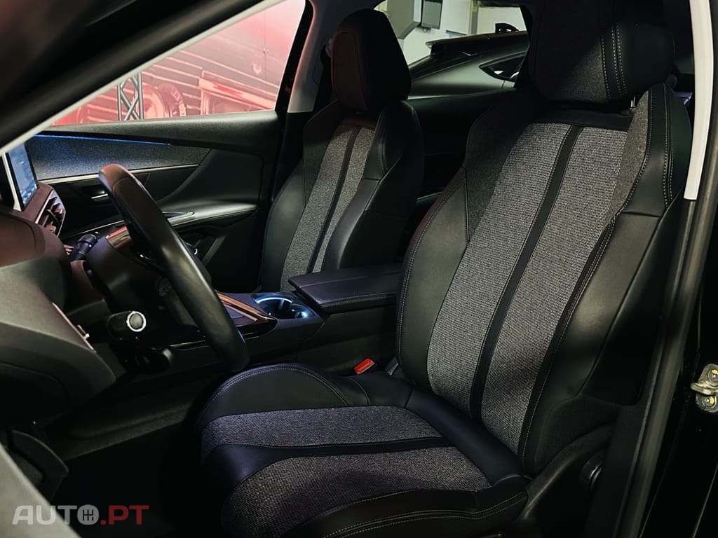 Peugeot 3008 1.2 PureTech Allure