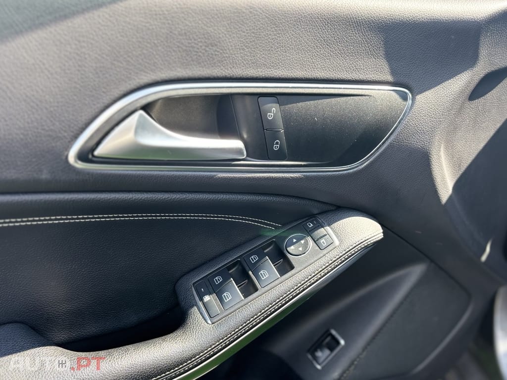 Mercedes-Benz CLA 200 d Shooting Brake