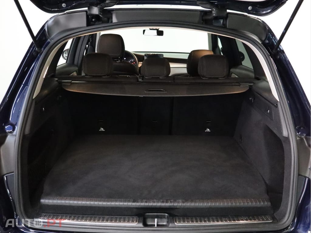 Mercedes-Benz GLC 200  300 e 4MATIC