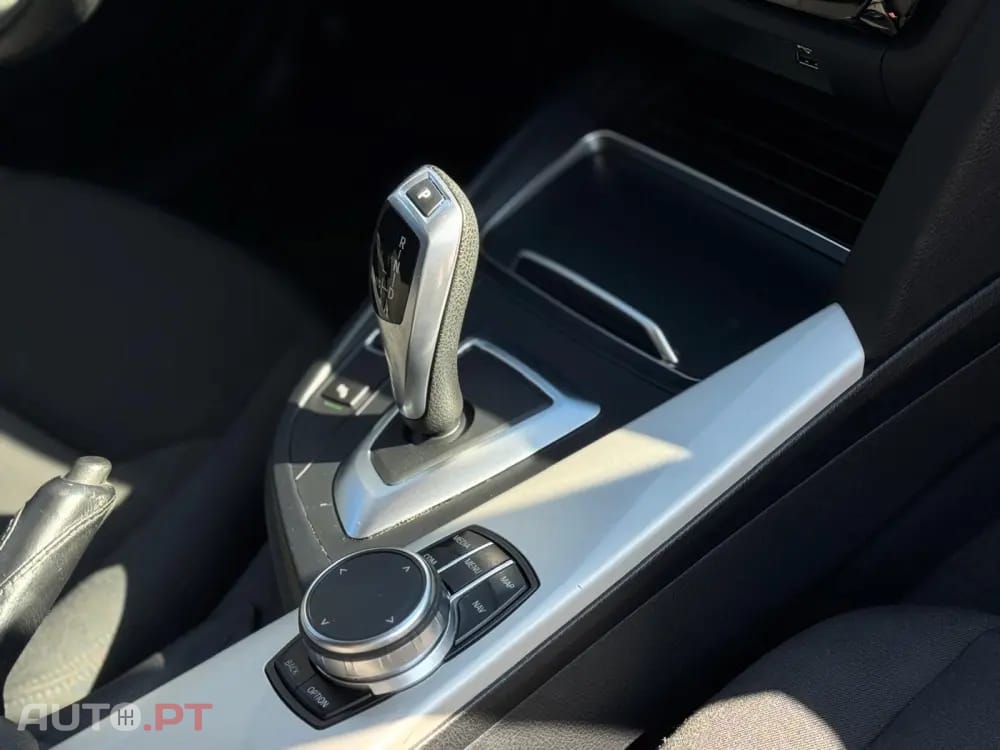 BMW 320 d xDrive Auto