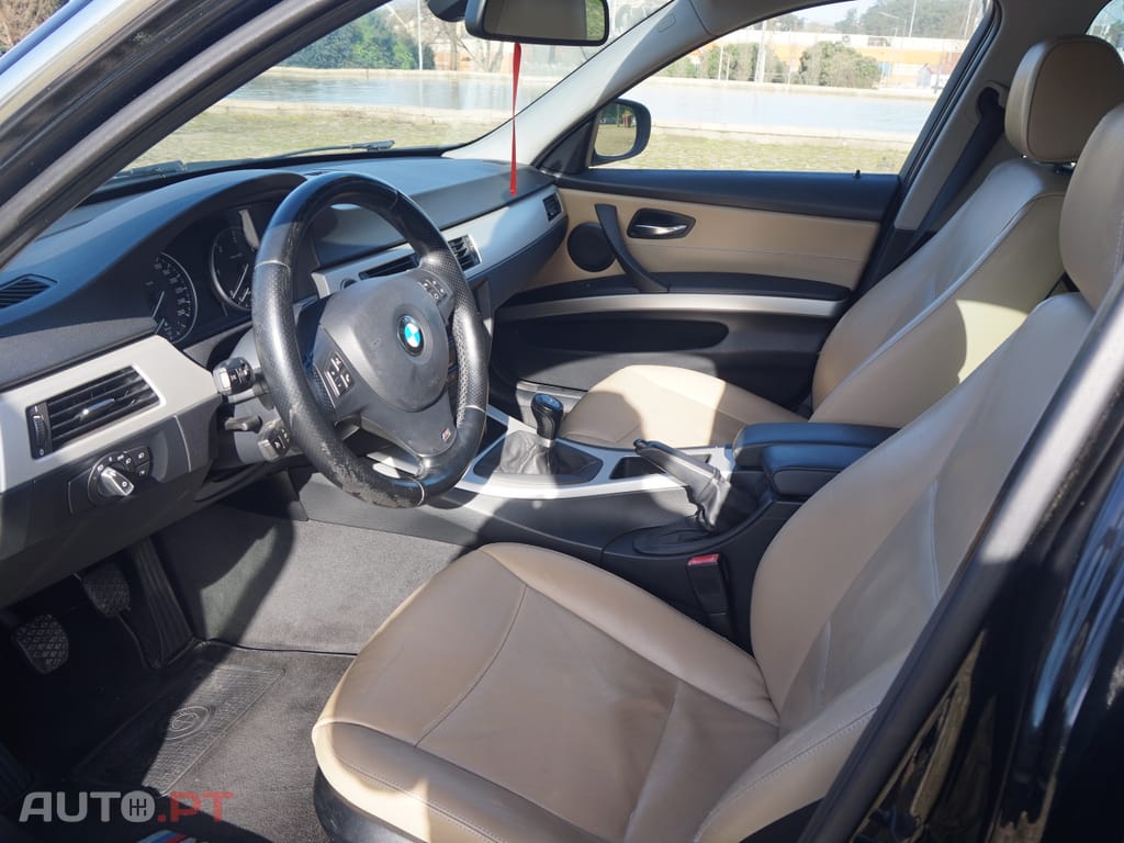 BMW 318 d Line Luxury