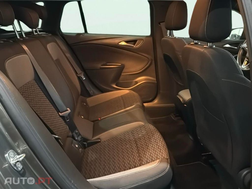 Opel Astra Sports Tourer Sports Tourer 1.2 T GS Line