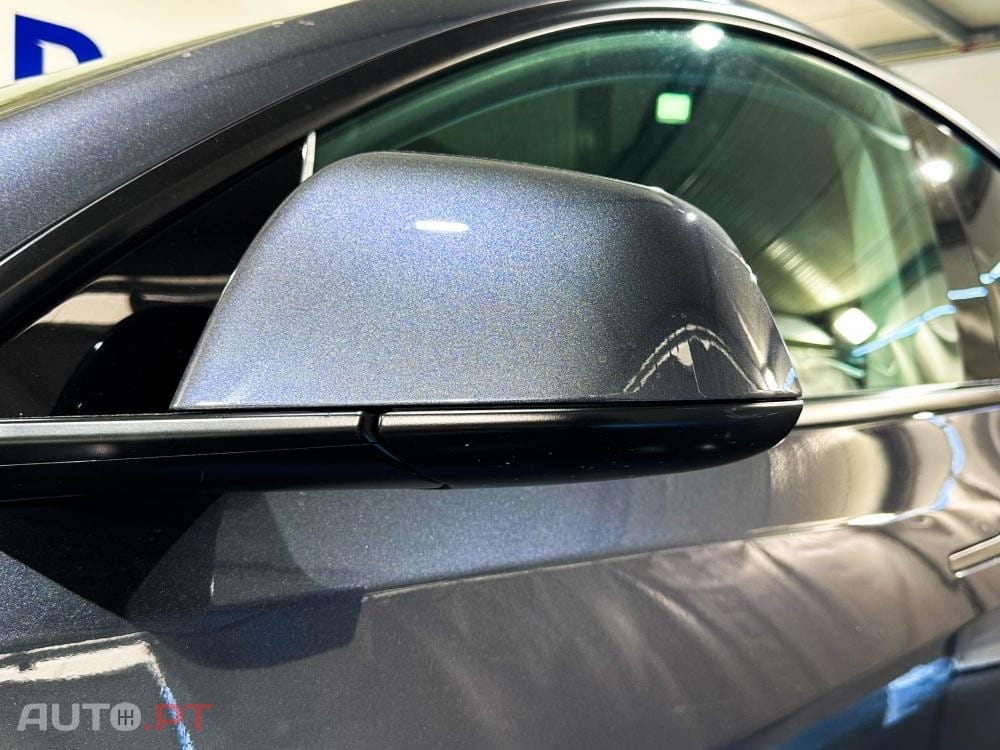 Tesla Model Y Long Range Dual Motor AWD
