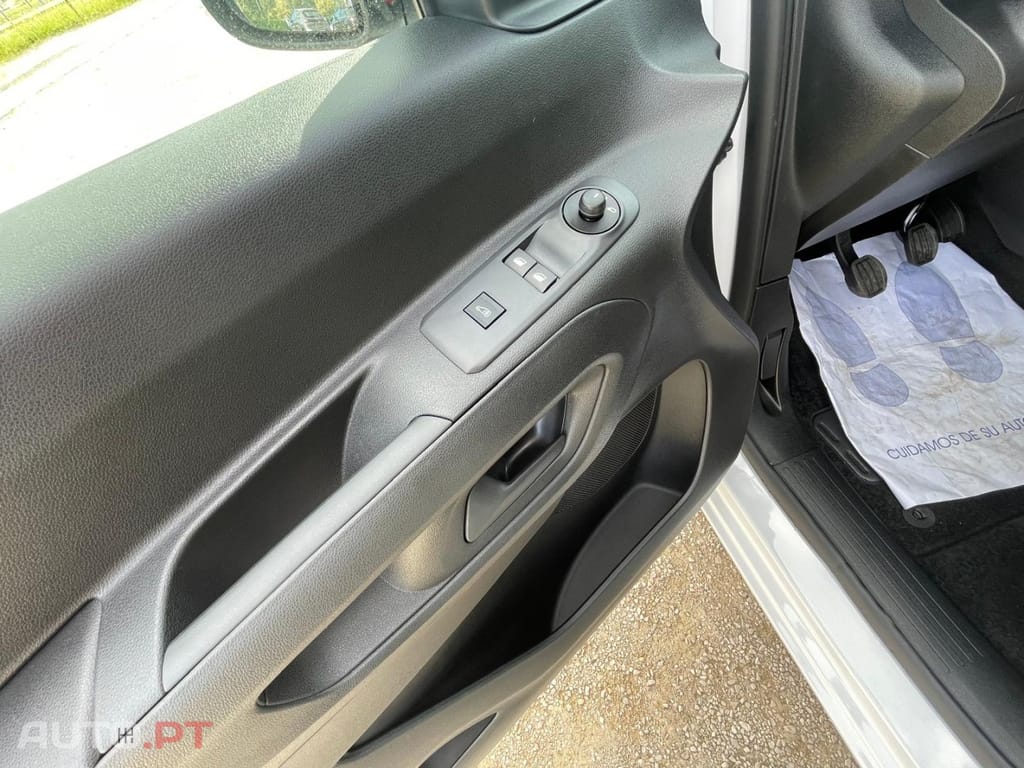 Peugeot Partner 1.5 BlueHDi Asphalt Longa