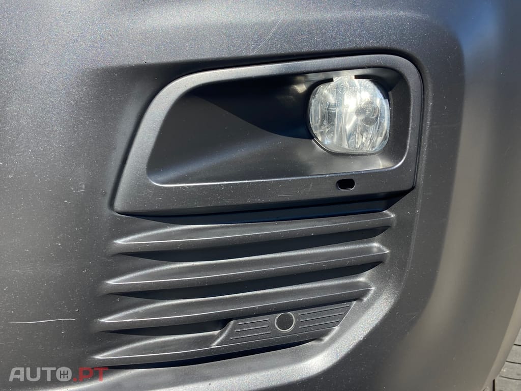 Peugeot Partner 1.6 HDI XL  L2  CarPlay