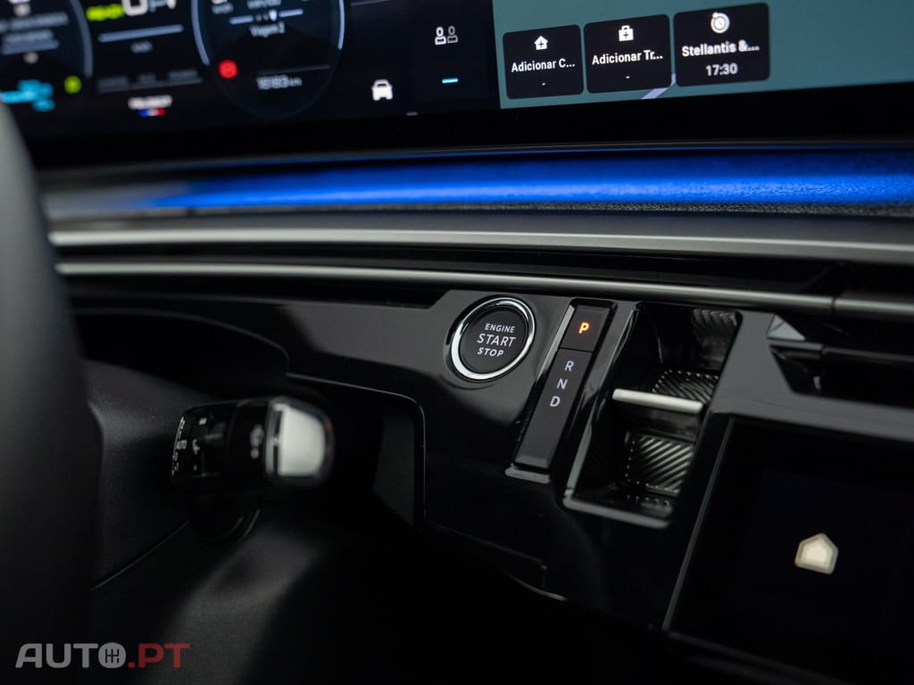 Peugeot E-3008 73 kWh Allure