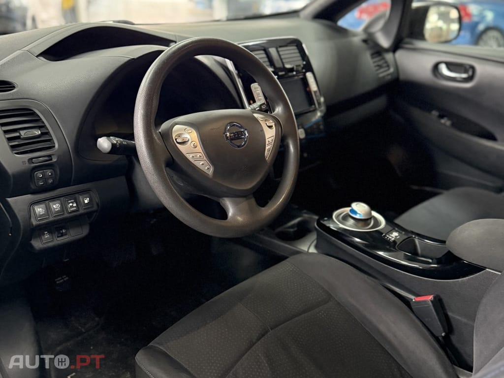 Nissan Leaf 24 kWh (c/ Bateria) Tekna