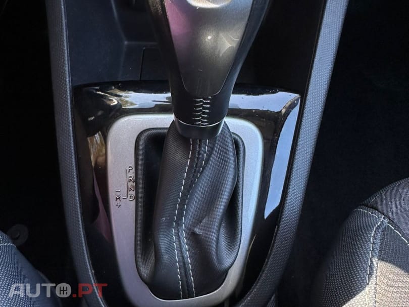 Renault Clio Sport Tourer 1.2 TCE GT EDC