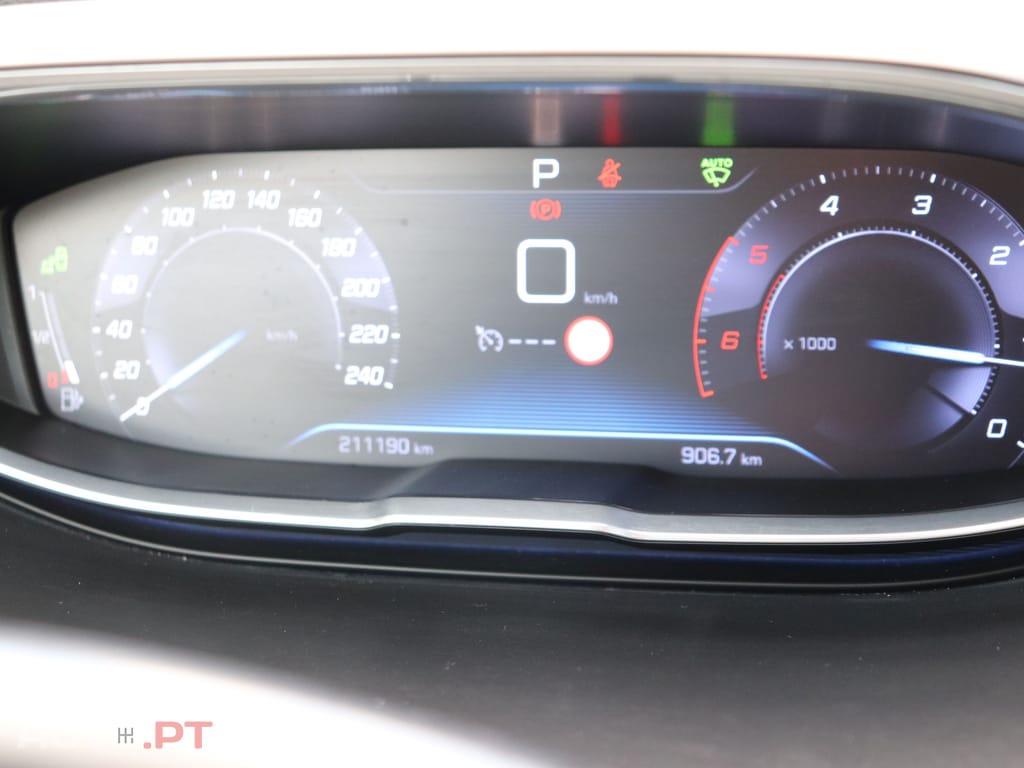 Peugeot 5008 PEUGEOT 5008 II 1.6 BlueHDi Allure